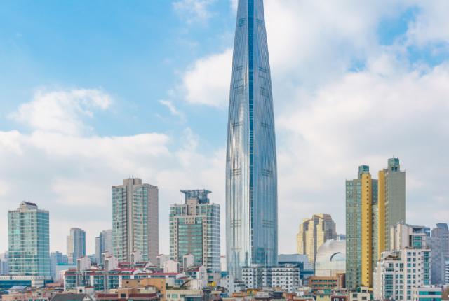 Lotte world tower in Seoul