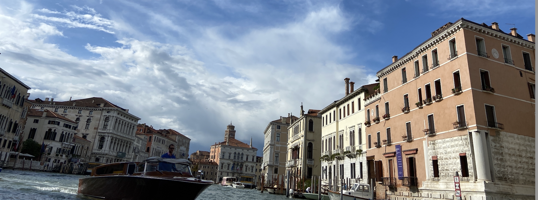 view from the Grand Canal on the water taxi 