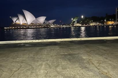 A picture of the Opera House at Night 