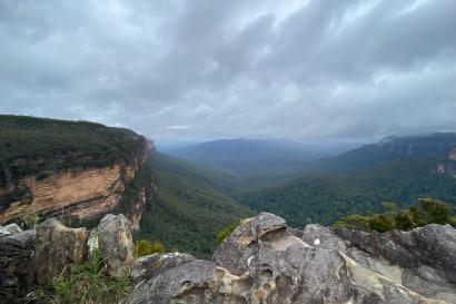 Overview of the blue mountains