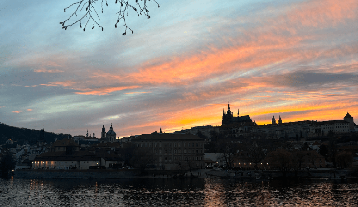 The beautiful skyline of Prague at sunset!