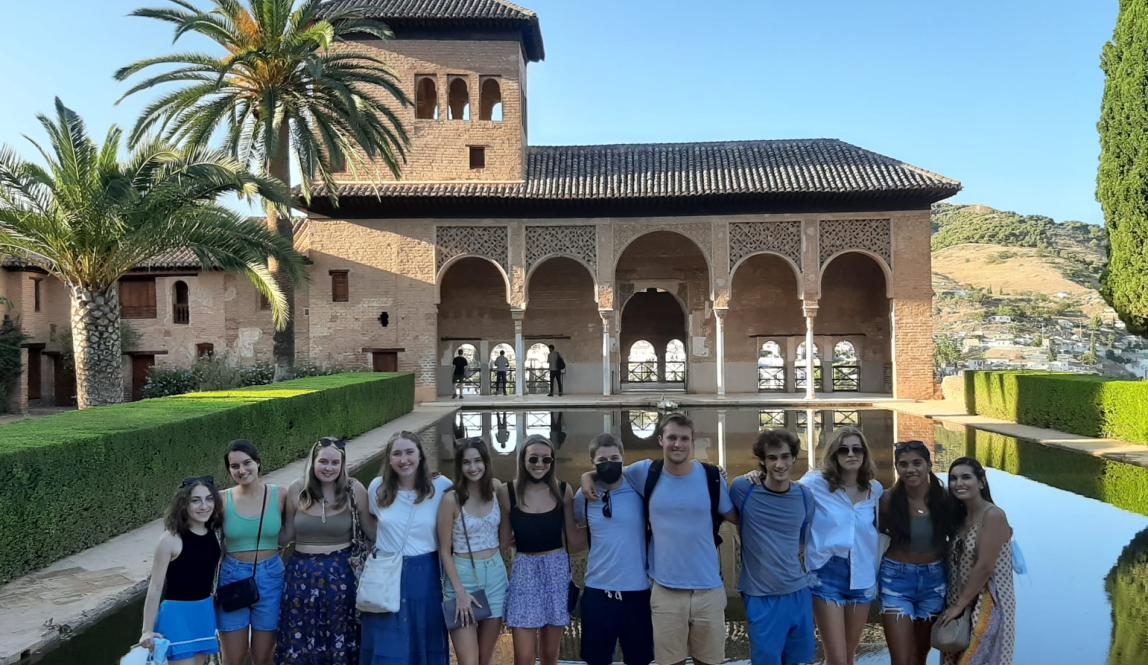 Group of students in front of the Alhambra