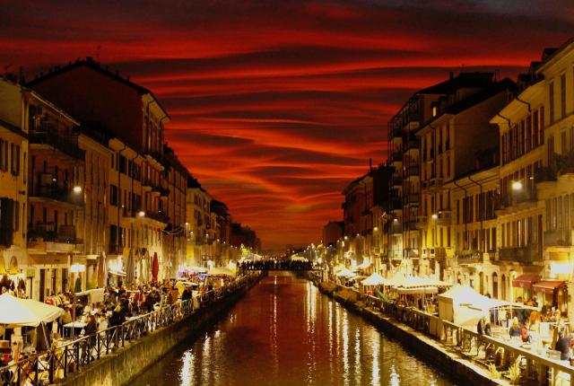 Navigli Sunset  Italy sunset, Vacations to go, Milan duomo