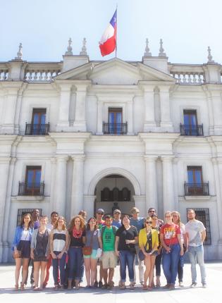 students outside of Palacio de la Moneda in santiago